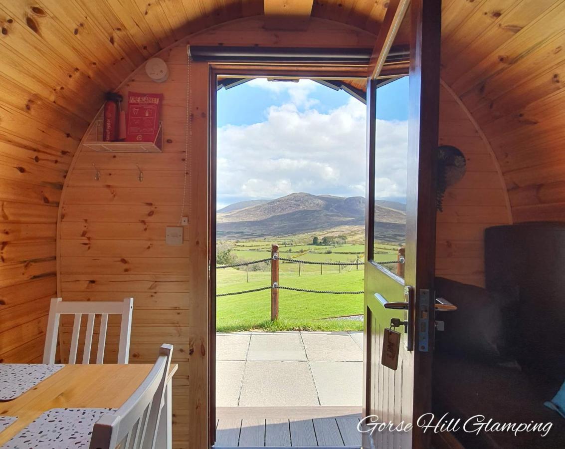 Hotel Gorse Hill Glamping à Newcastle  Extérieur photo