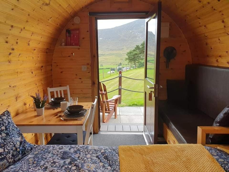 Hotel Gorse Hill Glamping à Newcastle  Extérieur photo